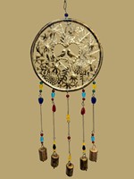 Carillon éolien en fer et laiton fabriqué à la main avec des perles colorées-Design moderne écologique pour Diwali Home & Garden Decor