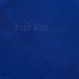 Tenue de football professionnelle en tissu léger et respirant, conçue pour l'entraînement, les matchs et le confort en compétition - Product Image 3