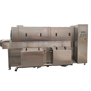 Laveuse <span class=keywords><strong>de</strong></span> caisses et <span class=keywords><strong>de</strong></span> paniers en plastique pour boîtes <span class=keywords><strong>de</strong></span> manutention, utilisée en usine alimentaire - Product Image 4