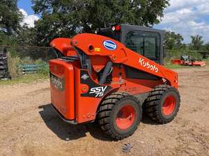 2024 nouvelles mini-chargeuses compactes Kubota D1703 sans arrêt du moteur, flèche flottante, configuration haut de gamme utilisée - Product Image 2