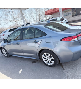 Corolla LE Sedán 4D 2022 Estándar Nuevo con Título Limpio - Product Image 2