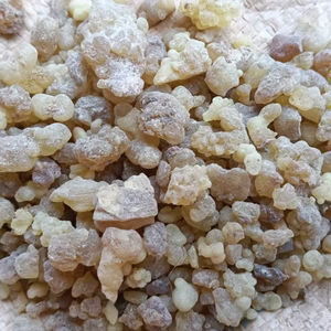 Gomme arabique de qualité supérieure, saveur naturelle, épices et herbes brutes séchées, processus de séchage AD - Product Image 1