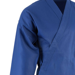 Uniforme de karaté d'arts martiaux léger et personnalisé de haute qualité pour hommes vêtements de sport en coton avec logo personnalisé Service OEM disponible - Product Image 5