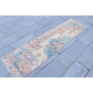 Alfombra Turca, Alfombra Vintage de 2x7.6 pies, Alfombra Ikat Azul y Naranja - Product Image 3