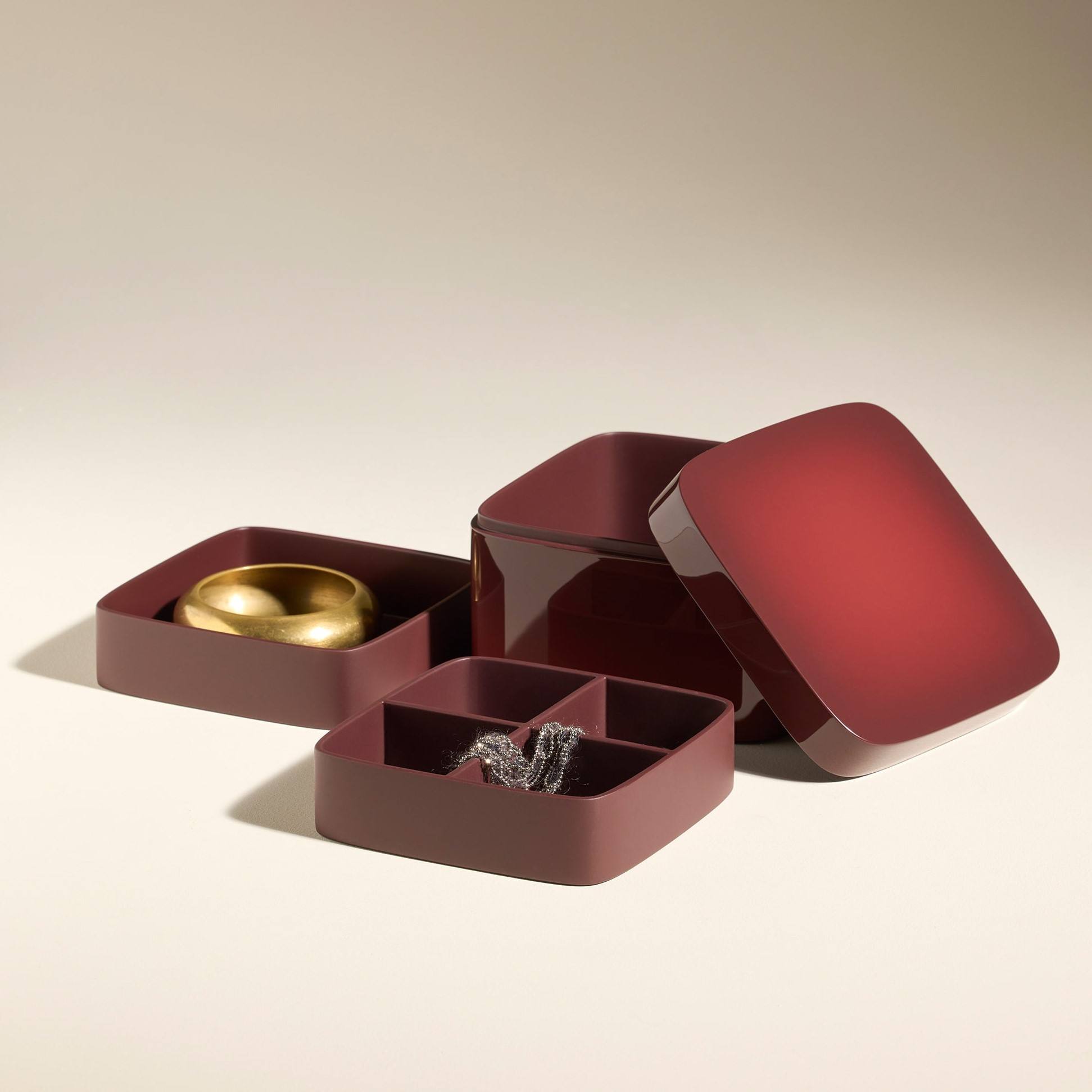 มีสีสัน