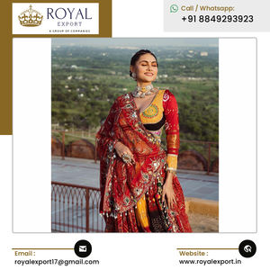 Présentation du nouveau Designer Butter Silk Lehenga Choli with Real Mirror Work from Indian Genuine Wholesaler - Product Image 2