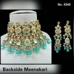 Ensemble de collier ras du cou Kundan lourd du fabricant indien pour filles femmes AD CZ plaqué or principalement en laiton bijoux ethniques - Product Image 2