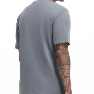 Hecho en fábrica 100% algodón Loose Fit Impreso Camisetas de gran tamaño Venta caliente Camiseta de gran tamaño de alta calidad para hombres - Product Image 2
