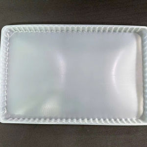 Professional sushi packaging Disposable white rectangular PP <b>plastic</b> <b>tray</b> ideal for serving and transporting sushi - Product Image 1