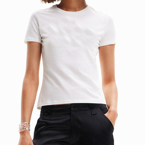 เสื้อยืดสำหรับผู้หญิงเสื้อยืดพิมพ์โลโก้ออกแบบได้ตามที่ต้องการ - Product Image 2