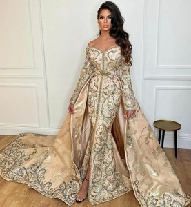 ชุดราตรีสีดำแบบยาวทรงเมอร์เมด สายเดี่ยว คอวีลึก ผ้าซาตินเนื้อแน่น พร้อมลูกไม้  แบบสั่งทำขายส่ง - Product Image 1