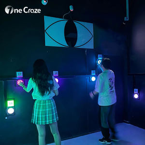 Jeu interactif de cache-cache, système de défi de cache-cache LED personnalisable pour les centres de divertissement - Product Image 1