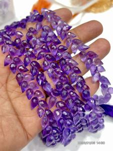 Cuarzo Amatista Púrpura Natural AAA, Facetado, en Forma de Lágrima, Taladrado, Hilo de 8 Pulgadas, Aprox. 6x9mm - Product Image 5