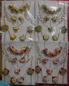 ก่อนแต่งงานดอกไม้ประดิษฐ์เครื่องประดับที่มีไข่มุกและ jhumkas สีทองสีชมพูอ่อนดอกไม้ชุดเครื่องประดับเจ้าสาวทำด้วยมือ haldi พิเศษ - Product Image 3