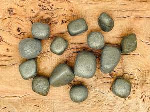 Piedra preciosa suelta PyriteTumbled natural personalizada con tamaño y forma al por mayor a granel - Product Image 2