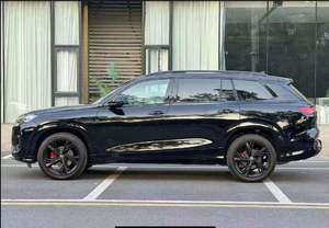DERNIÈRES OFFRES : <span class=keywords><strong>Audi</strong></span> <span class=keywords><strong>Q6</strong></span> 2026 d'occasion en excellent état - Product Image 3