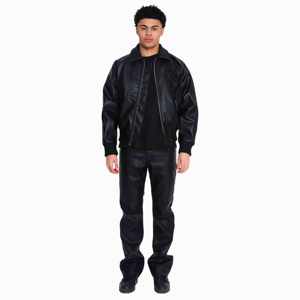 Chaqueta de Motociclista de Piel de Oveja Premium para Mujer, Suave y Cómoda con Cuello Alto y Logotipo Frontal para Entusiastas de la Moda Motociclista - Product Image 4