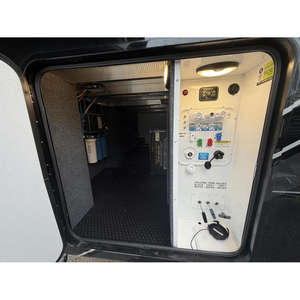 Remolque de Viaje Moderno Gris 2026 Pinnacle 32RLTS con Piso de Madera y Capacidad para 6 Personas - Product Image 5