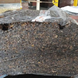 Distribuidor de Vietnam ofrece materias primas de caucho natural estándar SVR10 para diversas aplicaciones - Product Image 1