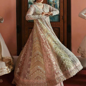 Lehenga Choli Anarkali pakistanais de créateur, lourdement brodé, pour femmes, tenue de soirée de mariage élégante - Product Image 1