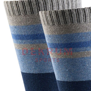 Chaussettes de sport décontractées pour hommes 2026, 100 % coton antidérapant, colorées et tendance, vente en gros - Product Image 6