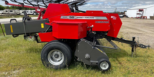 Presse à balles carrées compacte Massey Ferguson 1840 2026 – Mini-presse à balles de foin - Product Image 2