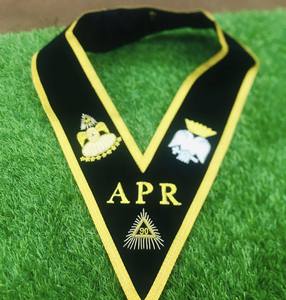 Delantal de 90 grados de rito escocés con cuello bordado y puños Hse negro - Product Image 3