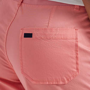 Pantalones vaqueros cortos para mujer hechos a medida de nuevo estilo a la venta pantalones vaqueros para mujer hechos en Pakistán - Product Image 4