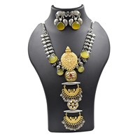 Collier Dualtone traditionnel en laiton de haute qualité collier de bijoux Design à la mode avec boucles d'oreilles pour femmes et filles