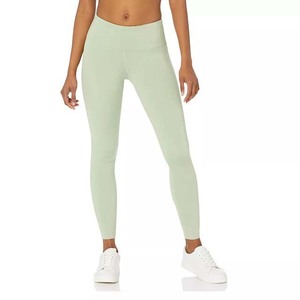 Vêtements de sport, yoga et fitness pour femmes, legging taille haute, matière spandex et polyester de qualité supérieure, personnalisable, séchage rapide, capri pour femme, toutes tailles - Product Image 5