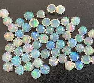 Cabochon rond en opale éthiopienne naturelle de 4mm à dos plat-Superbe cabochon rond en opale de qualité multifeu Pierre précieuse - Product Image 2