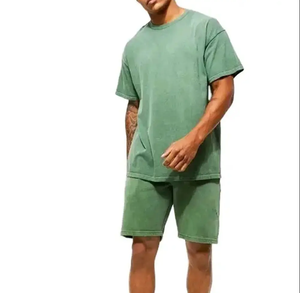 Ensemble de survêtement d'été pour homme personnalisé, col rond, t-shirts vintage en denim délavé, ensemble streetwear tendance, t-shirt et short - Product Image 1