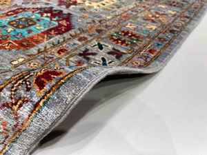 พรมขนสัตว์ลายแบบนามธรรมสำหรับห้องนั่งเล่น ห้องรับประทานอาหาร และห้องครัว จากผู้ผลิตและผู้ส่งออกชาวอินเดีย - Product Image 2