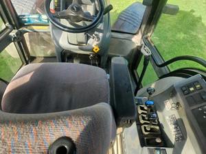 Tractores agrícolas usados/nuevos Valtra con bomba de engranajes de motor central de 80HP y componentes de rodamiento tipo tractor de ruedas - Product Image 3