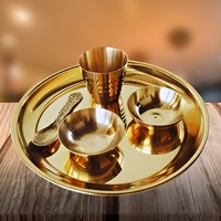 Set de table élégant Set de thali en bronze Set d'ustensiles 1 plateau, 2 bols, 1 gobelet, 1 cuillère Cadeau idéal pour toutes les occasions