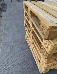 Collection de palettes EPAL/EUR de qualité supérieure E152HB - Product Image 3