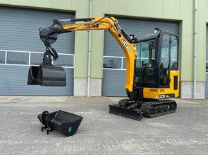 Miniexcavadora JCB 19C Usada Original de Dos Toneladas en Buen Estado, Alta Eficiencia, Motor Potente, Bomba y Caja de Cambios para Motor de 120kW - Product Image 2