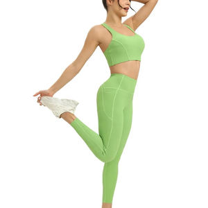 Conjunto de Yoga de Alta Calidad, Cómodo y Fácil de Lavar, Conjunto de 2 Piezas de Brasier Deportivo y Leggings para Mujer - Product Image 5
