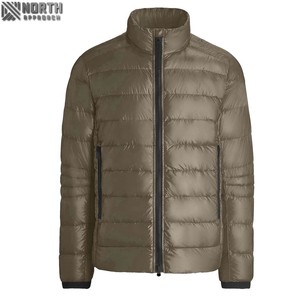 Nouveau style de veste à capuche rembourrée résistante à l'eau et rembourrée pour hommes plume de canard - Product Image 4