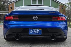 Nissan Z Performance 2023 Usado Premium, Transmisión Manual de 6 Velocidades, Motor V6 Twin-Turbo de 486 HP - Product Image 3