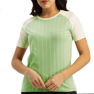 Camiseta de Alta Calidad Lavada para Mujer, Camisetas Vintage, Ropa Urbana, Precio al por Mayor para Camisetas de Mujer - Product Image 3