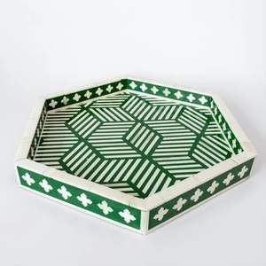 Plateau en incrustation d'os personnalisé avec motif floral, fait à la main et durable, prix de gros, fabriqué en Inde - Product Image 3