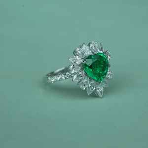 Anillo de diamante cultivado en laboratorio de lujo de 3,20 CT Corte de corazón VS1 Claridad E F Color IGI SGL Certificado Oro Rosa Oro Plata Proveedor de joyería - Product Image 1