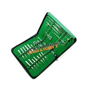 ชุดกรรไกรเย็บแผลแบบใช้มือ 3 ชิ้น ขนาด 4.5 นิ้ว แบบตรง โค้ง มุมเอียง รูปพระจันทร์เสี้ยว สำหรับงานละเอียด พร้อมตะขอสำหรับถอดไหมเย็บ ได้รับการรับรองมาตรฐาน CE - Product Image 3