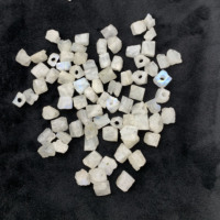 Cuentas de piedra en bruto de piedra lunar arcoíris Natural de 8-10mm, piedras preciosas en bruto perforadas al por mayor para la fabricación de joyas