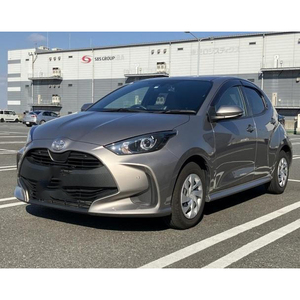 Vitz Yar-หน้าต่างไฟฟ้าแบบเต็มตัวเลือก, เครื่องปรับอากาศ, หน้าจอสัมผัสและกล้องถอยหลัง - Product Image 4