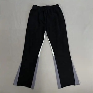 Automne hiver mode Streetwear hommes survêtement Flare pantalons de survêtement personnalisé en détresse Patch jambe large empilé pantalon blanc hommes pantalons de survêtement - Product Image 2