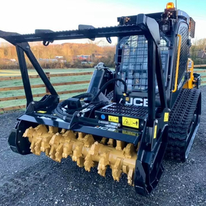 Nueva Minicargadora JCB 325T Forestmaster con Trituradora Forestal, Desbrozadora de Tocón y Garra para Trabajos de Desbroce y Vegetación - Product Image 1
