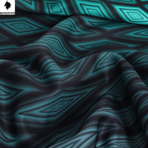 เสื้อฮู้ดแบบสวมหัวของผู้ชายผ้าโพลีเอสเตอร์ผ้าฟลีซซับลิเมชันสำหรับฤดูหนาวพิมพ์ลายสีทึบดีไซน์ตามสั่ง - Product Image 6