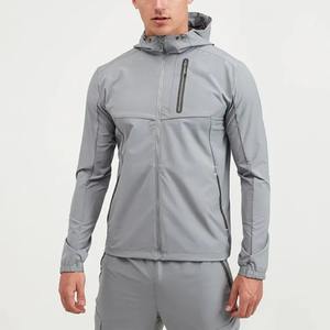 Último diseño de los Hombres de montaña impermeable transpirable suave Shell chaqueta de invierno con cremallera completa con capucha al aire libre prendas de vestir exteriores personalizable - Product Image 3
